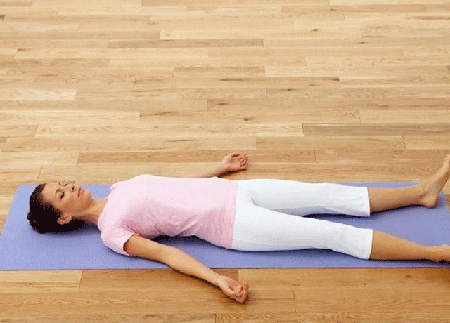 Hãy thư giãn sau những bài tập yoga giảm mỡ bụng vất vả nhé!