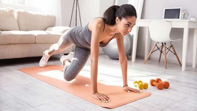 Cách giảm cân tại nhà cho nữ với chế độ tập luyện 