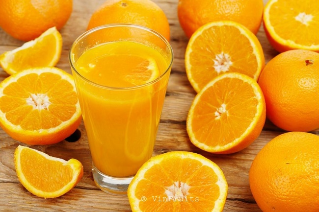 Ăn cam sẽ bổ sung lượng lớn vitamin C giúp làm chậm sự hình thành lão hóa 