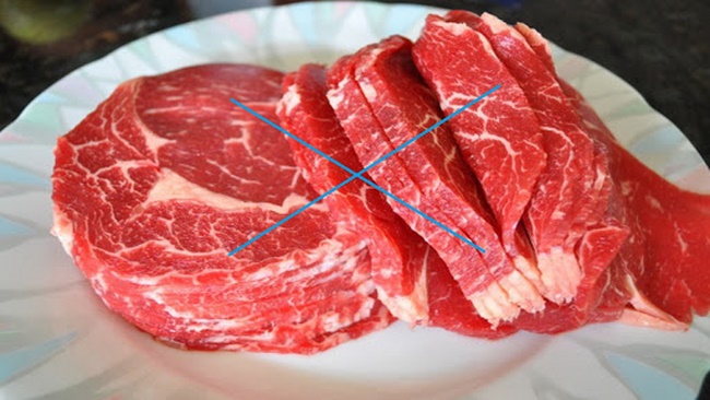 Kiêng thịt bò tránh hình thành các sẹo thâm 