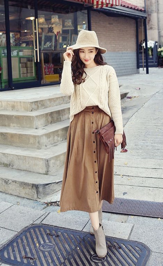 Phối chân váy vintage với áo gì - áo len vào mùa thu dạo phố 