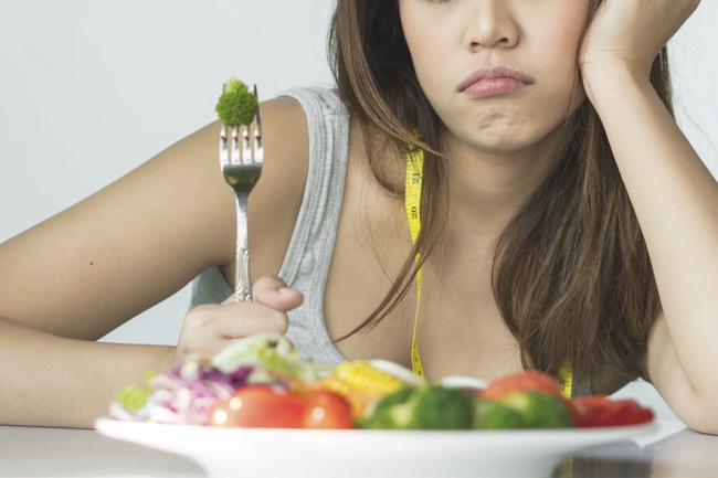 Thay đổi chế độ ăn kiêng giảm cân một cách đột ngột 