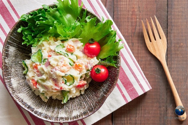 Chế biến món salad khoai tây giảm cân