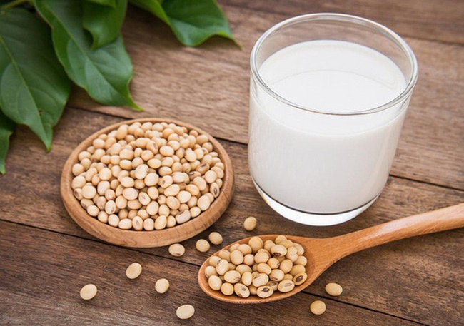 Sữa đậu nành chứa chất béo không bão hòa đơn, ngăn chặn sự phát triển của mỡ 