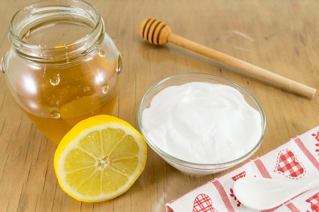 cách trị mụn bằng mật ong