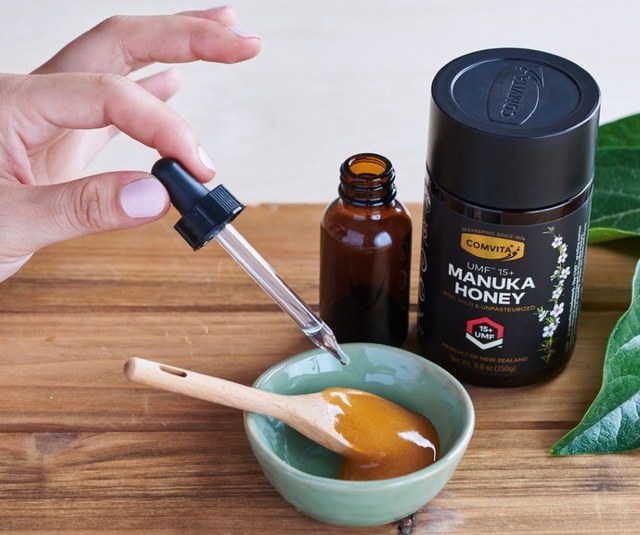 cách trị mụn bằng mật ong
