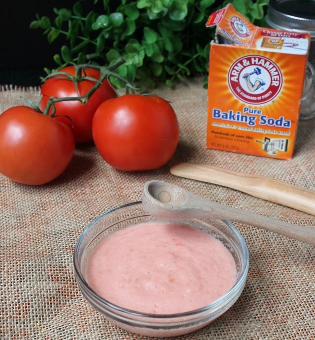 mặt nạ cà chua trị mụn