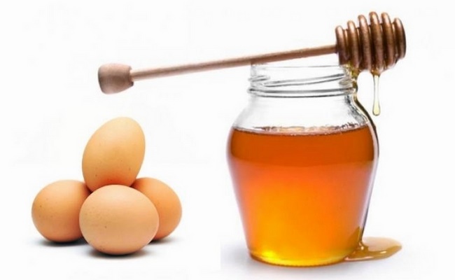 Mặt nạ trứng gà mật ong dưỡng da hiệu quả tại nhà